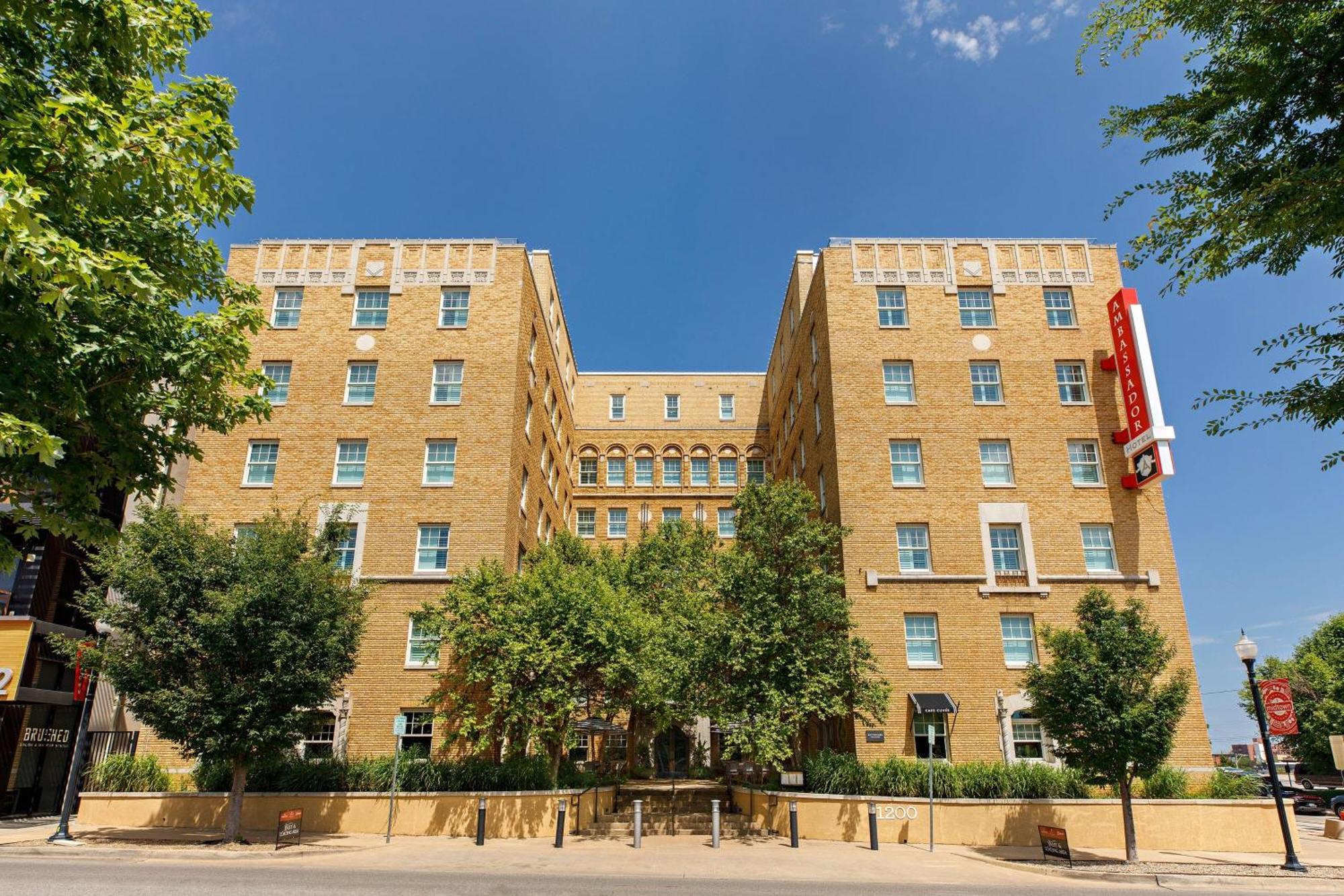 Ambassador Hotel Oklahoma City, Autograph Collection Екстериор снимка