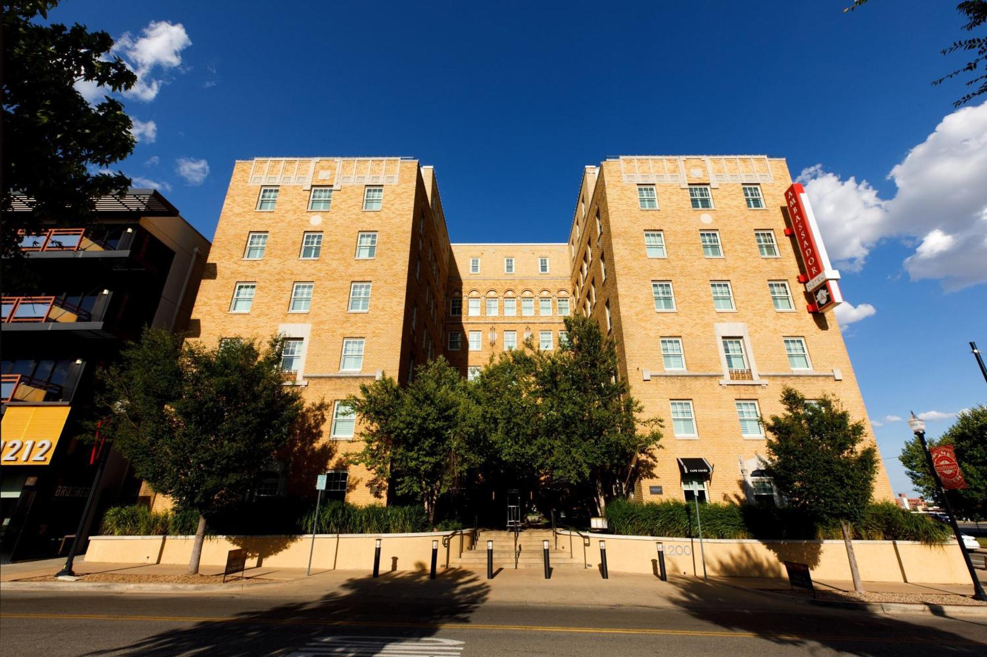 Ambassador Hotel Oklahoma City, Autograph Collection Екстериор снимка